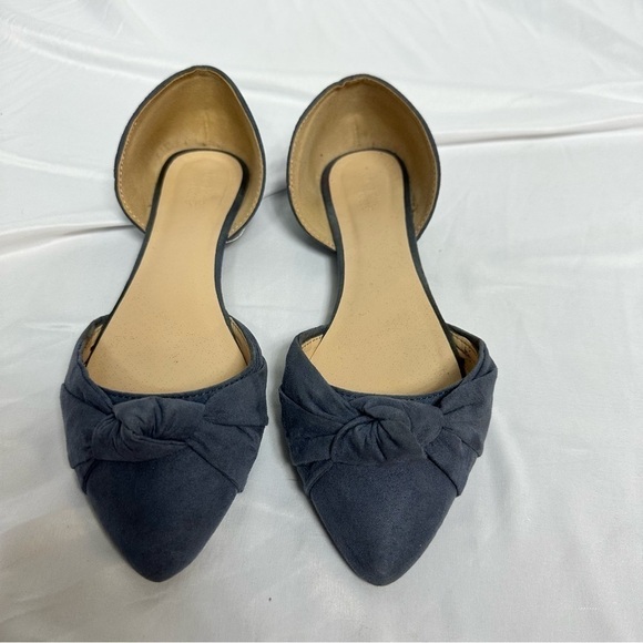 Charlotte Russe Shoes - Charlotte Russe Blue Flats in Size 8